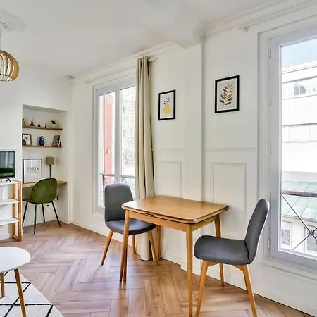 Apartment Splendide Au Coeur De 9 Paris